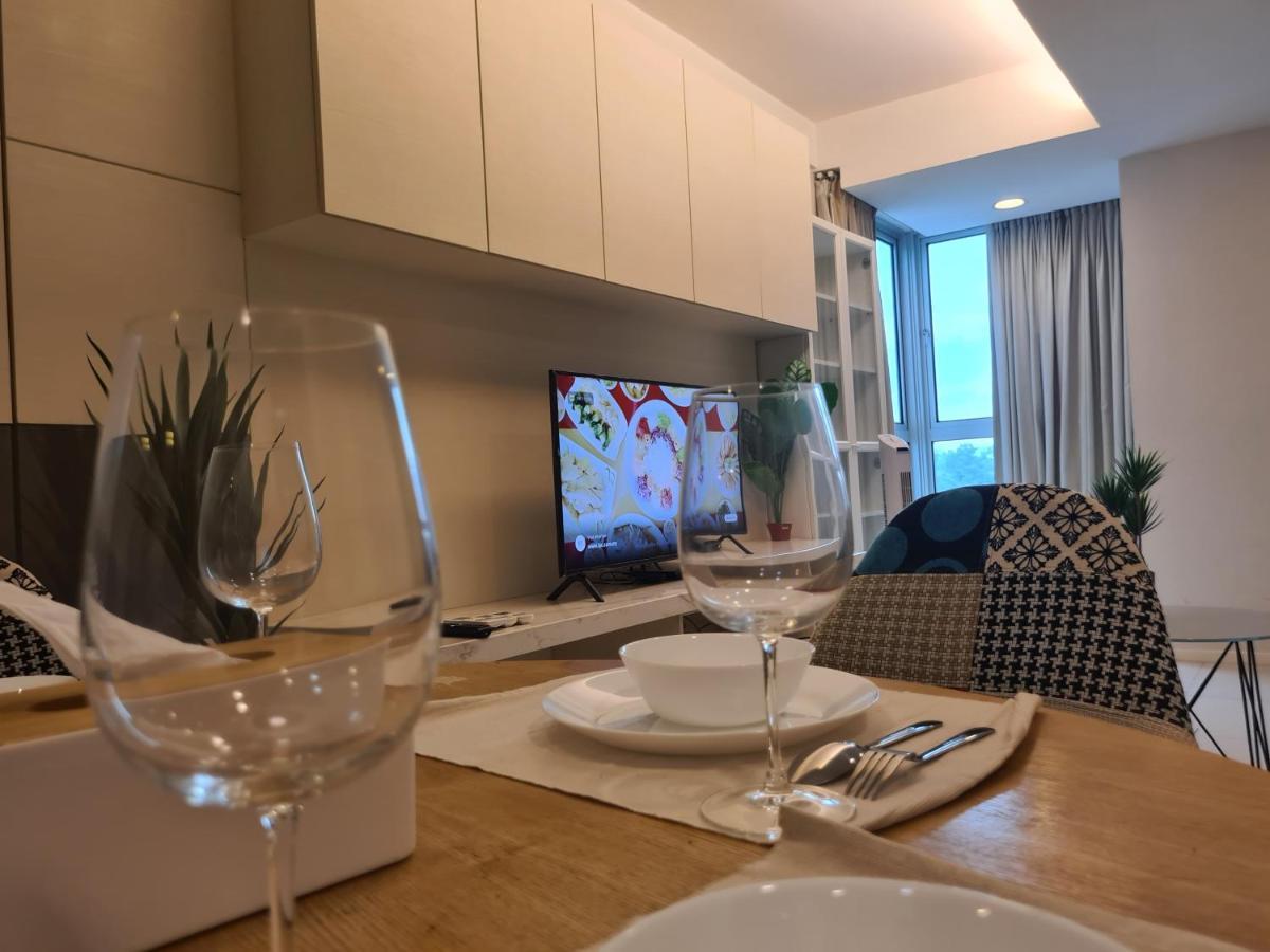 Verve 2Bedroom 2To6Pax Kuala Lumpur Near Midvalley Megamall Exterior photo